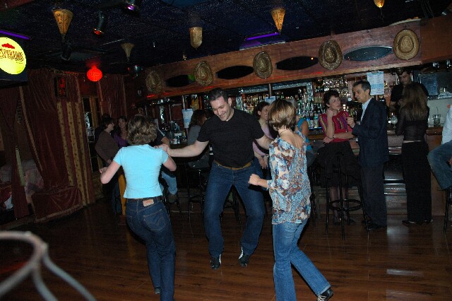 min 2006 02 19 sharkys 104